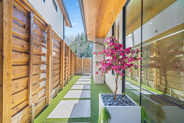 3619 Springbrook, Dallas, TX 75205