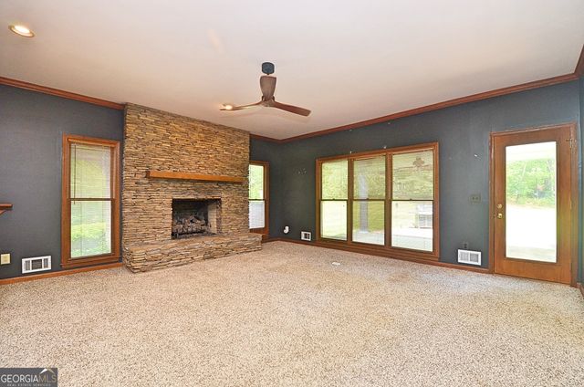 1104 Thorn Apple Court SE, Conyers, GA 30013
