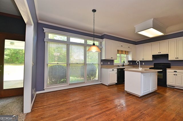 1104 Thorn Apple Court SE, Conyers, GA 30013