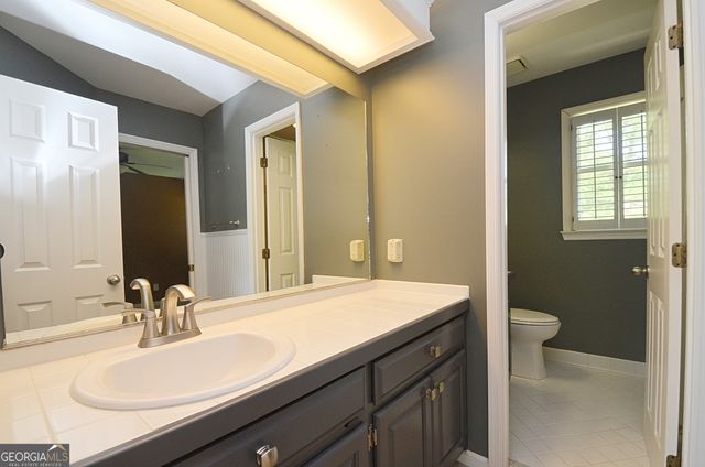 1104 Thorn Apple Court SE, Conyers, GA 30013