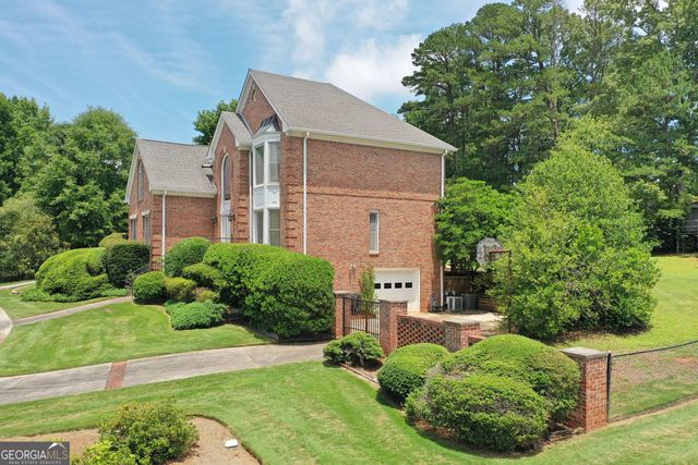 1104 Thorn Apple Court SE, Conyers, GA 30013