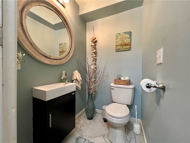 3813 Foster St, Lawrenceville, PA 15201