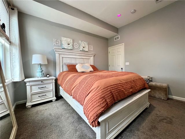 3813 Foster St, Lawrenceville, PA 15201