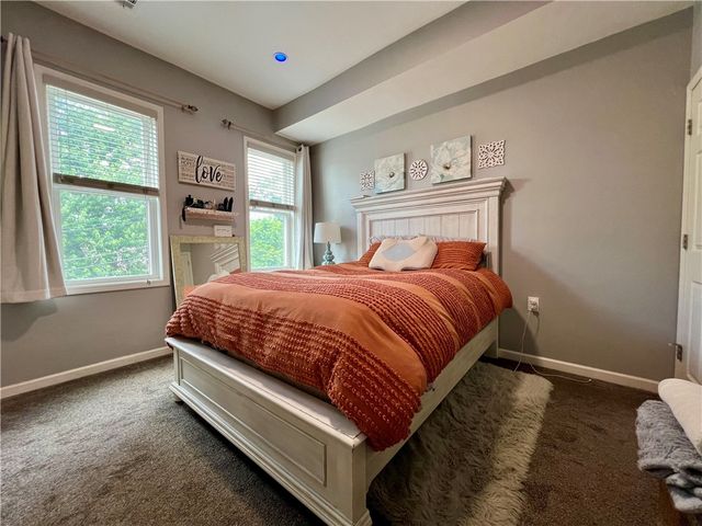 3813 Foster St, Lawrenceville, PA 15201