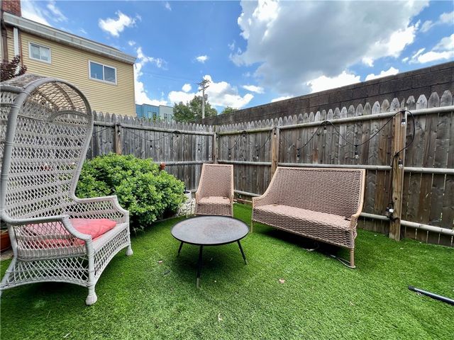 3813 Foster St, Lawrenceville, PA 15201