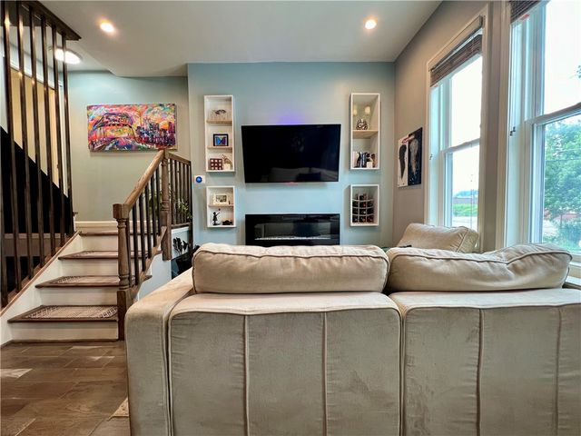 3813 Foster St, Lawrenceville, PA 15201