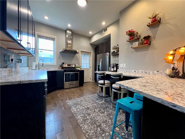 3813 Foster St, Lawrenceville, PA 15201