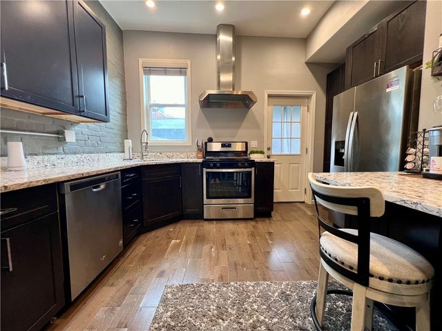 3813 Foster St, Lawrenceville, PA 15201