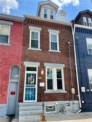 3813 Foster St, Lawrenceville, PA 15201