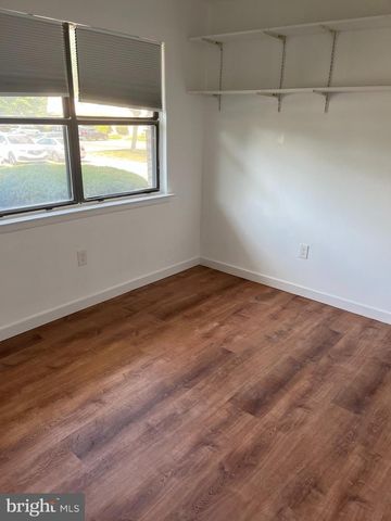 1711 SILVER CT, Hamilton, NJ 08690