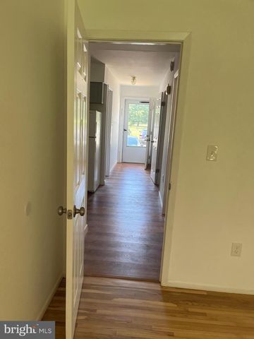 1711 SILVER CT, Hamilton, NJ 08690