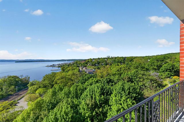 16 Rockledge Avenue 6D-2, Ossining, NY 10562