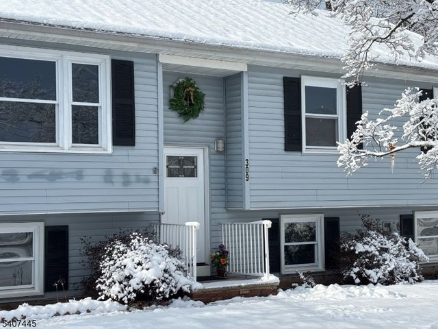 309 Jamestown Rd, Bridgewater Twp., NJ 08807