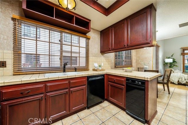 432 E Bougainvillea Lane, Glendora, CA 91741