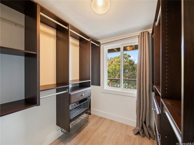 3043 Alencastre Place A, Honolulu, HI 96816