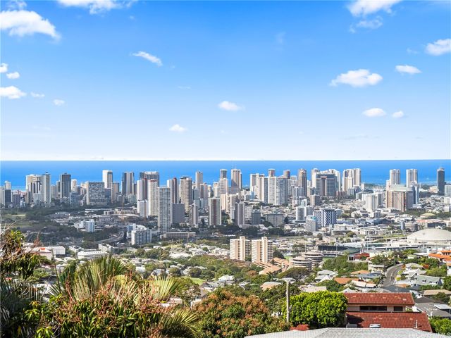 3043 Alencastre Place A, Honolulu, HI 96816