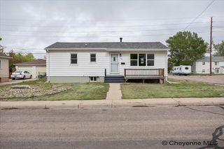 229 MCFARLAND AVE, Cheyenne, WY 82007