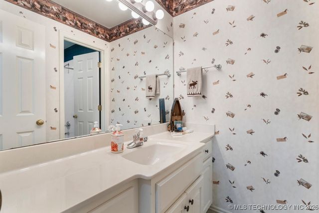 9818 E 83rd Place, Tulsa, OK 74133