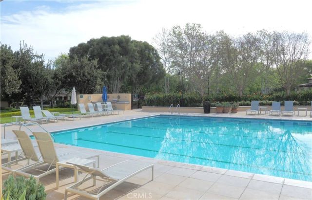 82 Vermillion, Irvine, CA 92603