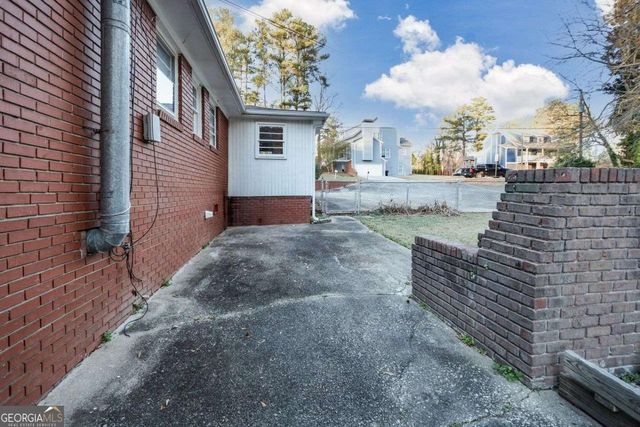 1489 Thunderwood Lane SW, Mableton, GA 30126