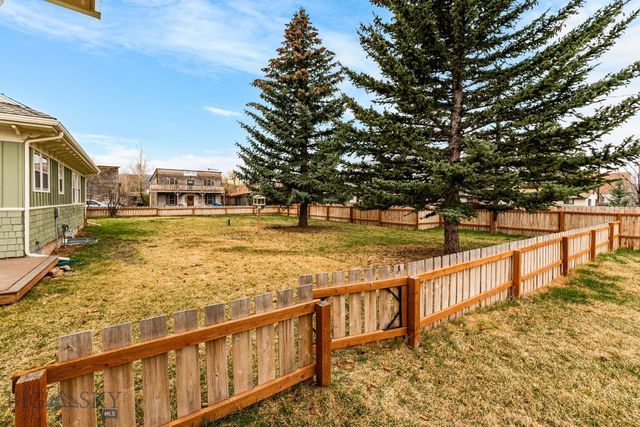 209 Bozeman Street, Gallatin Gateway, MT 59730