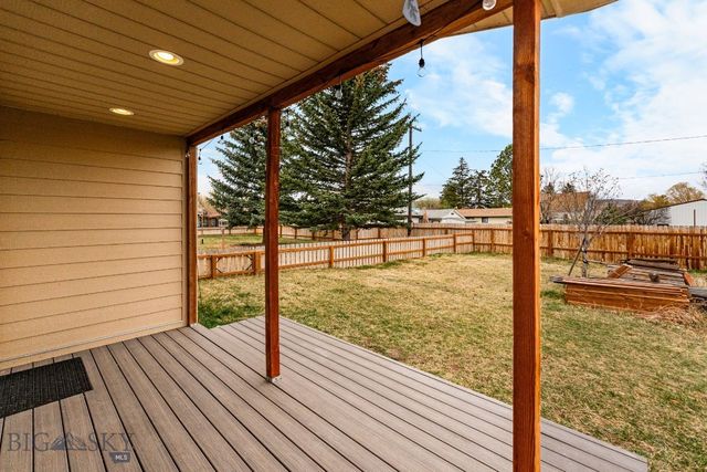 209 Bozeman Street, Gallatin Gateway, MT 59730