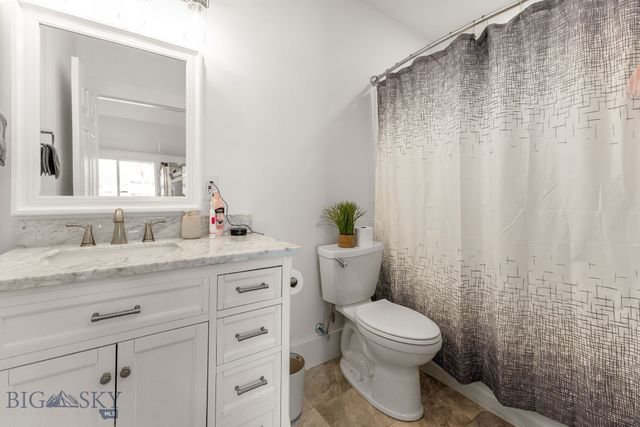 209 Bozeman Street, Gallatin Gateway, MT 59730