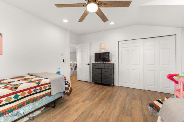 209 Bozeman Street, Gallatin Gateway, MT 59730