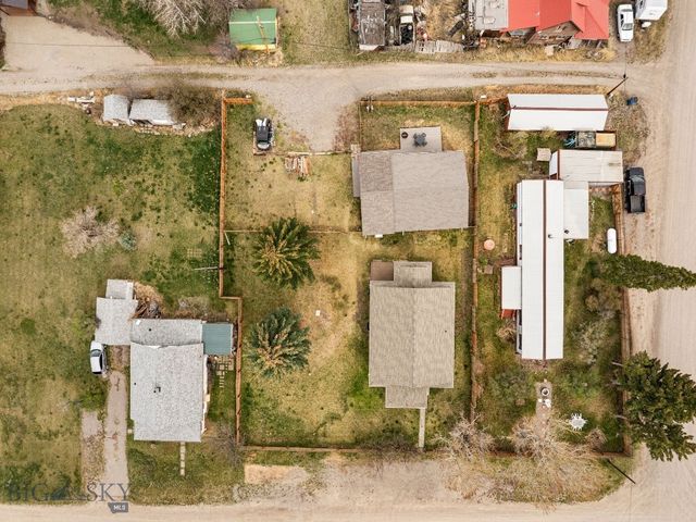 209 Bozeman Street, Gallatin Gateway, MT 59730