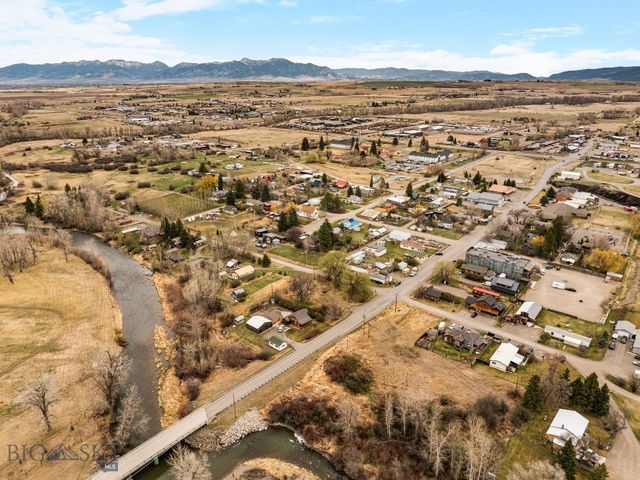 209 Bozeman Street, Gallatin Gateway, MT 59730