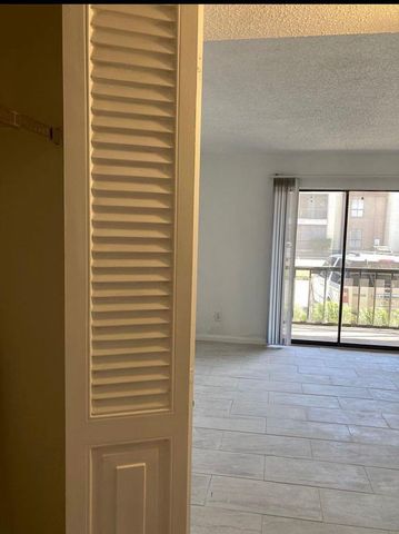 10110 Forum West Drive 106, Houston, TX 77036