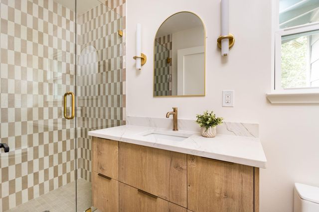 2112 Vanderbilt LN, Austin, TX 78723