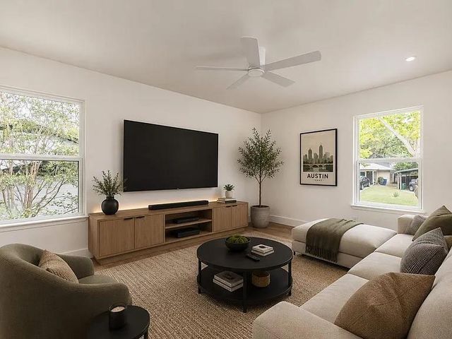 2112 Vanderbilt LN, Austin, TX 78723