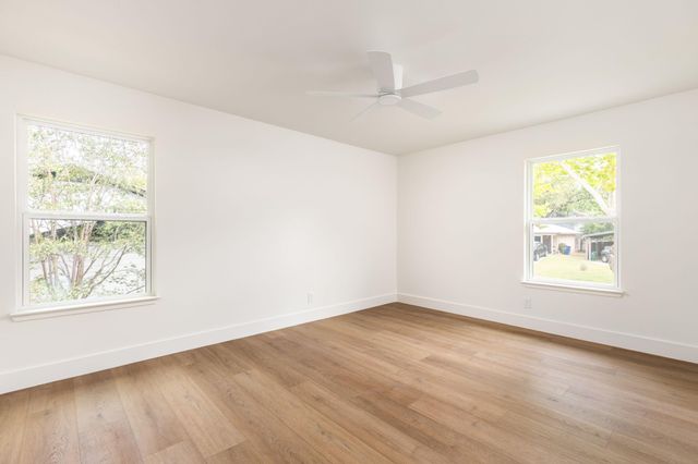 2112 Vanderbilt LN, Austin, TX 78723