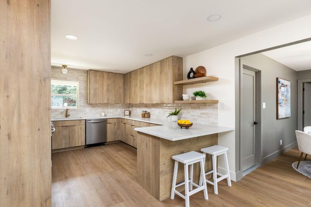 2112 Vanderbilt LN, Austin, TX 78723