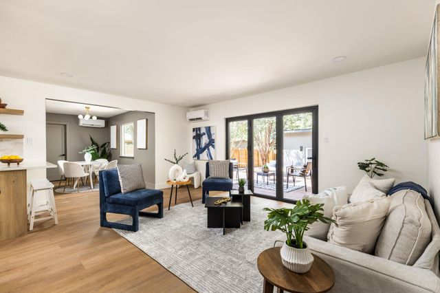 2112 Vanderbilt LN, Austin, TX 78723