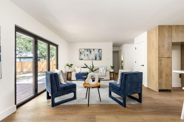 2112 Vanderbilt LN, Austin, TX 78723