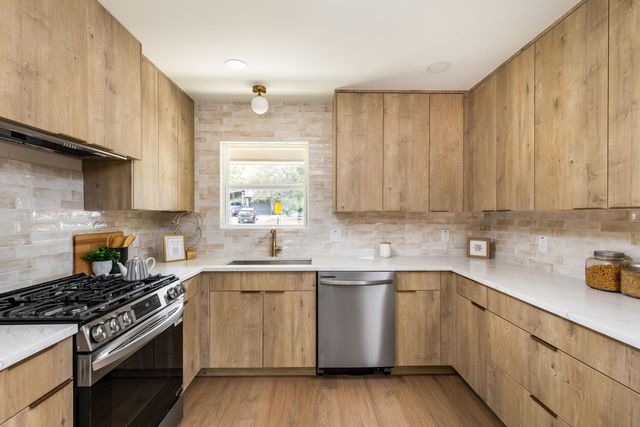 2112 Vanderbilt LN, Austin, TX 78723