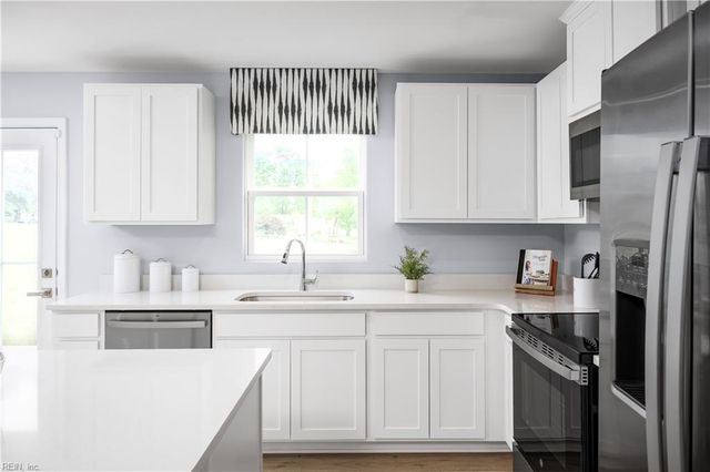 118 Jasmine CT, South Mills, NC 27976