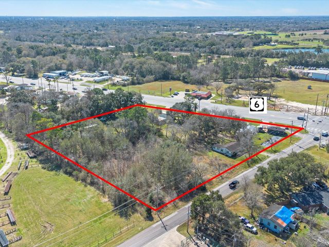 2518 W Highway 6, Alvin, TX 77511