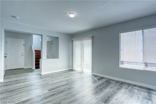 7226 Cestrum Road, Las Vegas, NV 89113