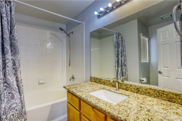 7226 Cestrum Road, Las Vegas, NV 89113