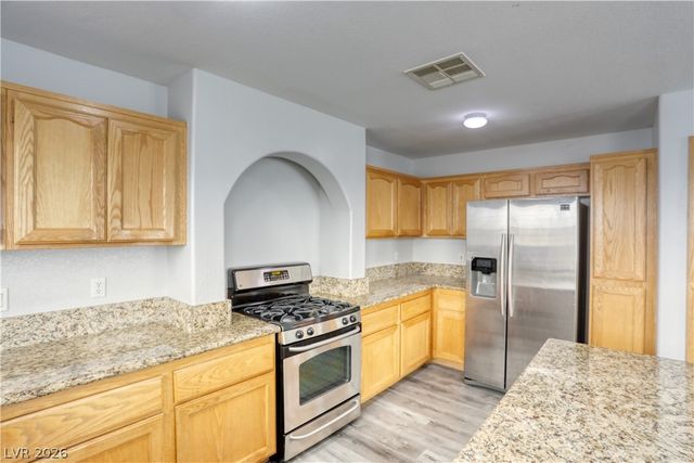 7226 Cestrum Road, Las Vegas, NV 89113