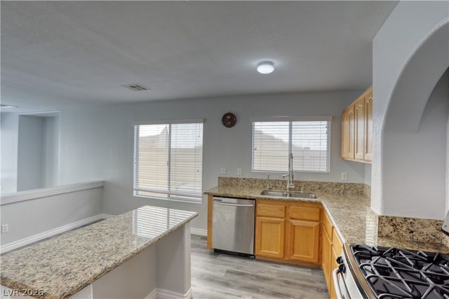 7226 Cestrum Road, Las Vegas, NV 89113