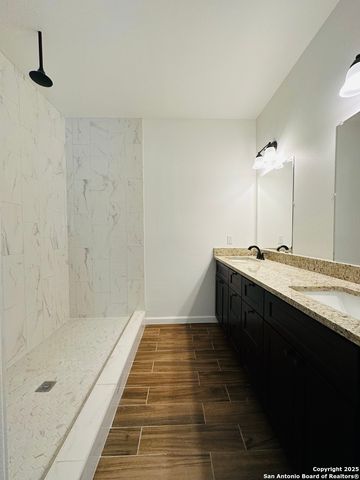 180 Turnberry, La Vernia, TX 78121