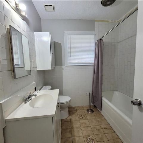 522 Aron Street, Baytown, TX 77520