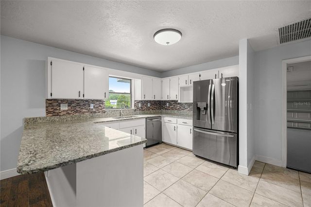 10500 SW 74TH COURT, Ocala, FL 34476