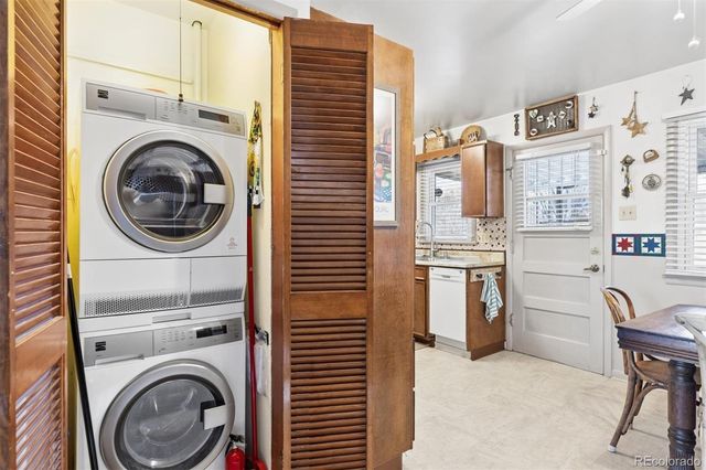 5256 S Grant Street, Littleton, CO 80121