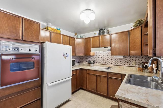 5256 S Grant Street, Littleton, CO 80121