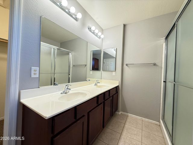 16015 N 30TH Street 123, Phoenix, AZ 85032
